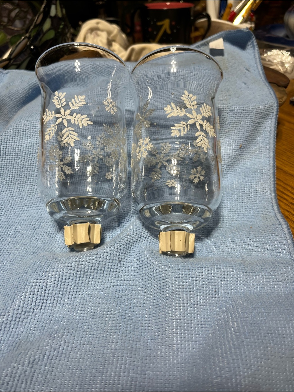 Vintage Home Interior sconce globes - Picture 2 of 4